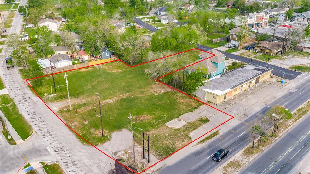 8210 Cullen Boulevard, Houston, TX 77051