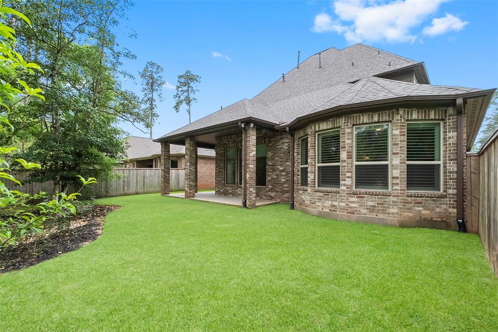 Beautiful rear elevation. All sides are brick.