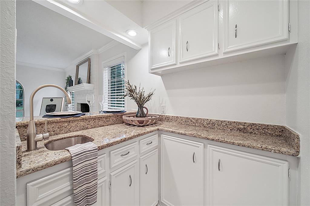 3422 Ledgestone Drive