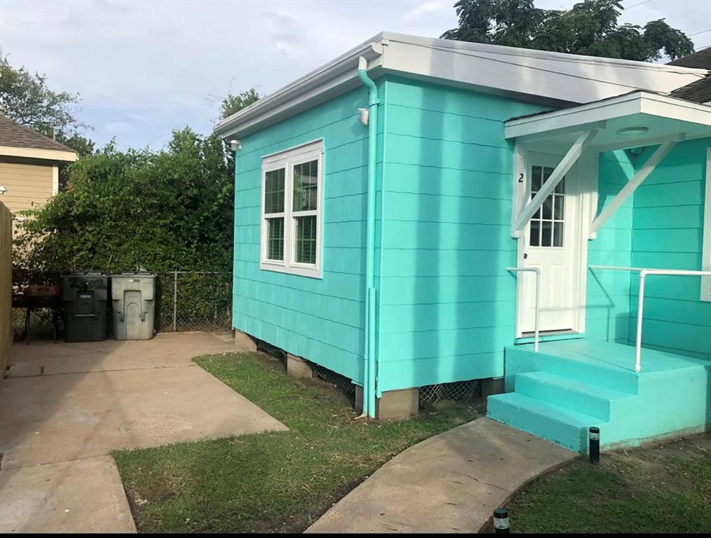 Photo for MLS Id 669486 located at 2312 54th