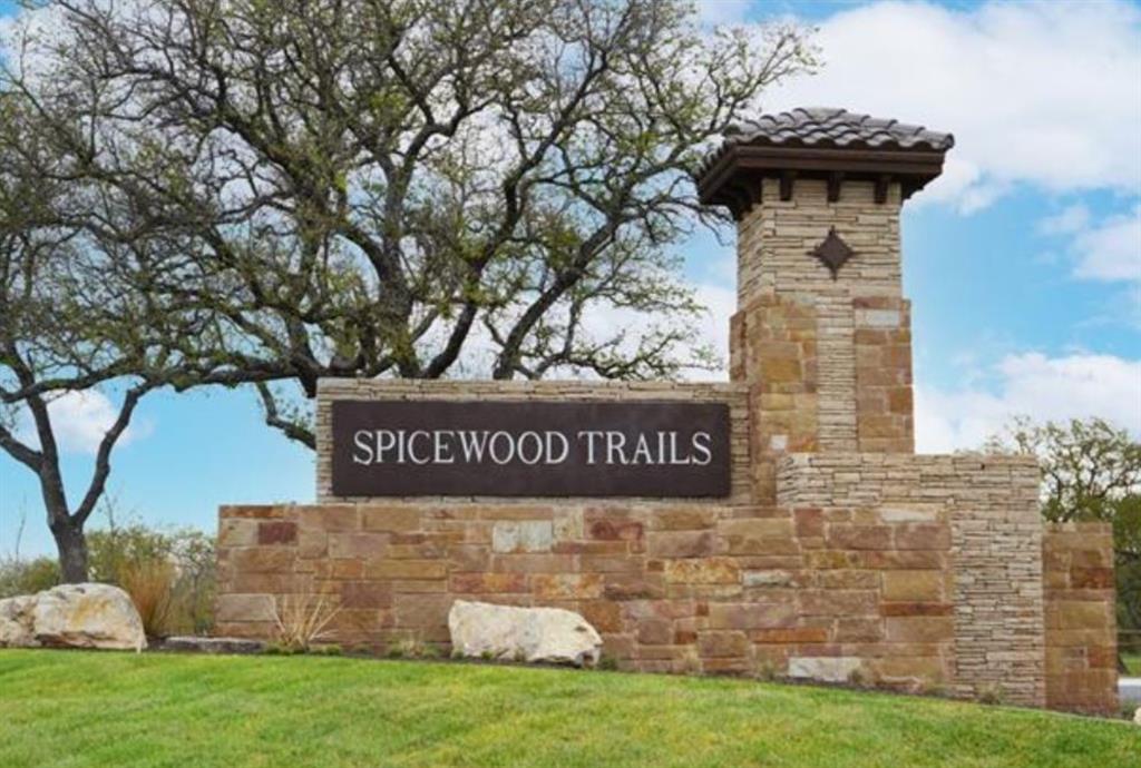 208 Spicewood Trail Drive, Spicewood, TX 78669