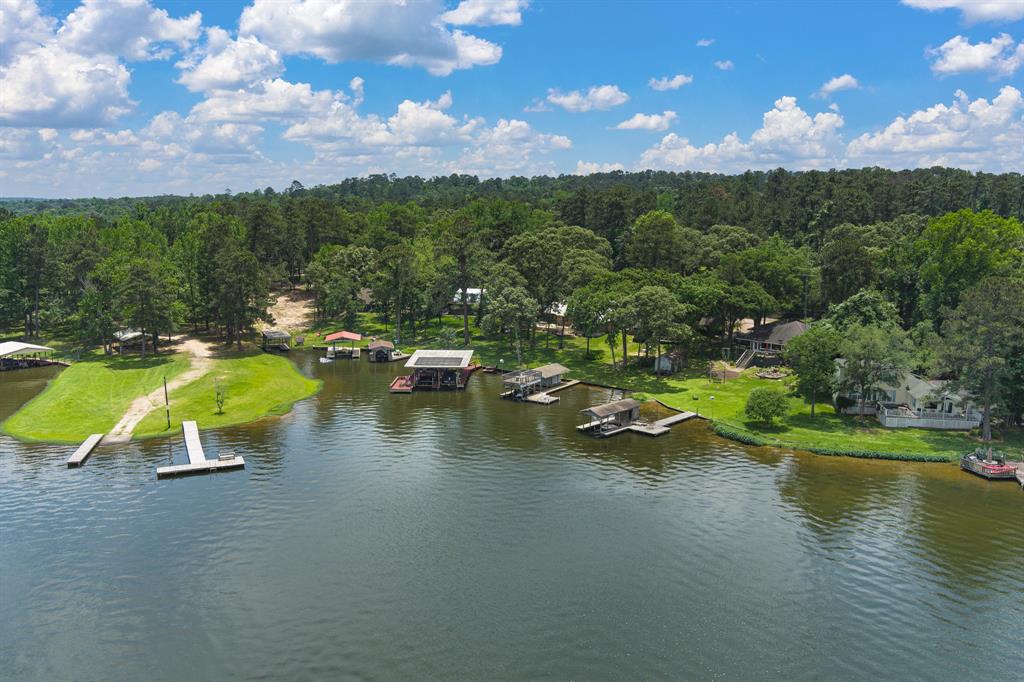 184 Dailey Road, Crockett, TX 75835
