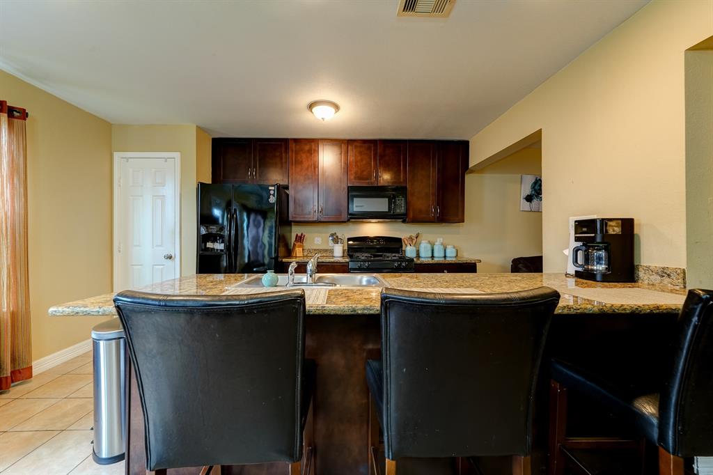 Photo #10: 63819774 Listing 