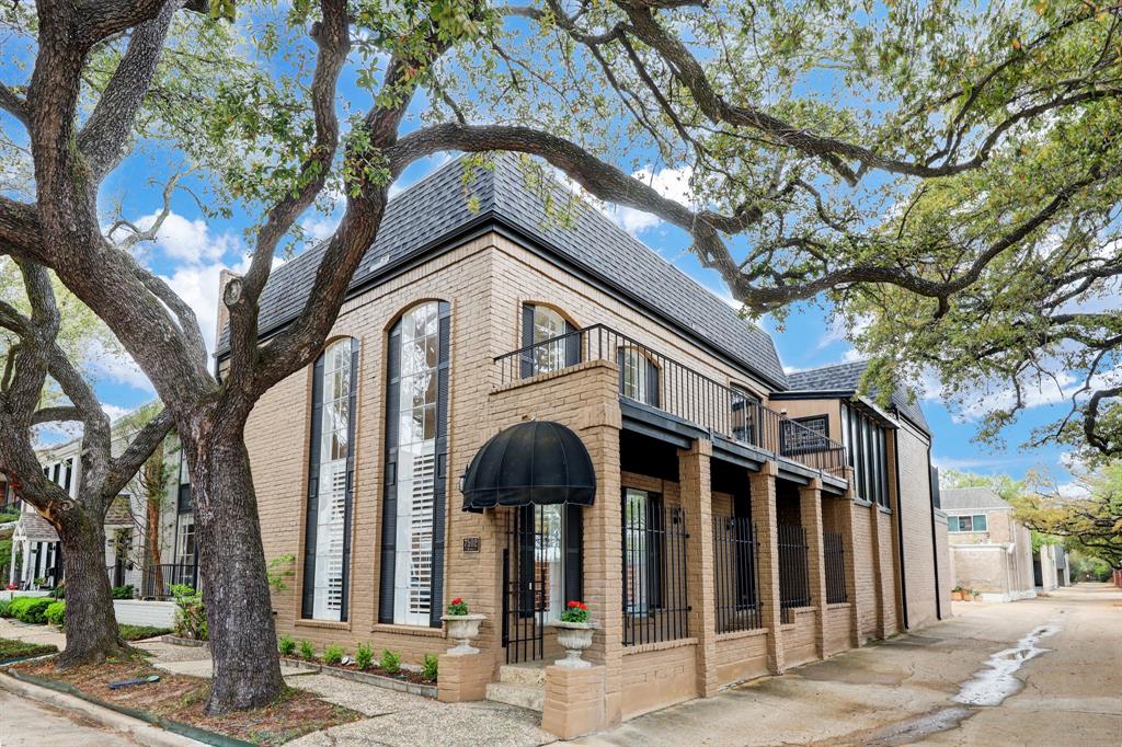 7502 Olympia Drive, Houston 7502 Olympia Drive Houston Texas 77063, 22