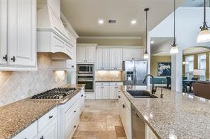 1636 Longwood Glen, Friendswood, TX 77546
