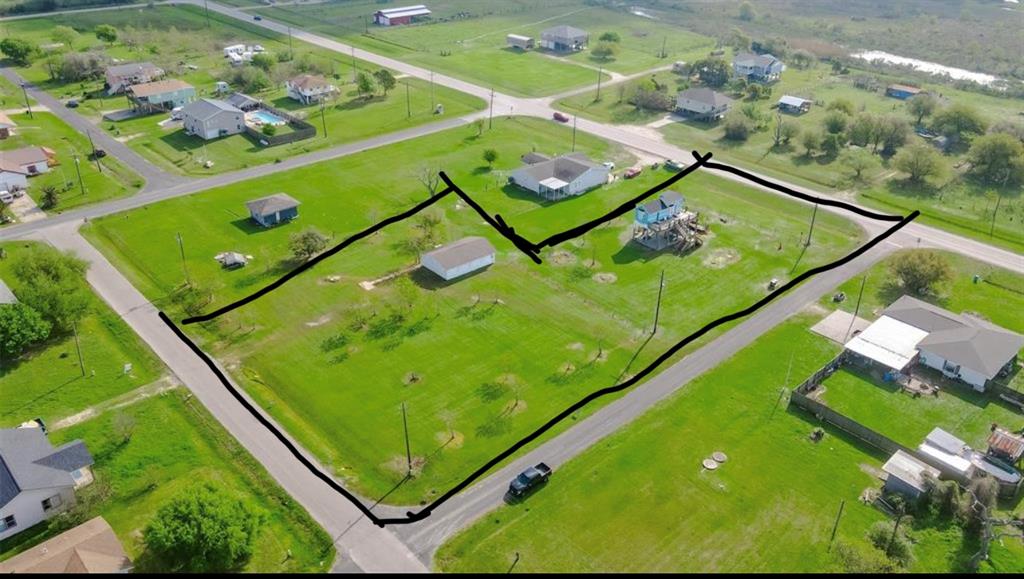 2205  Broadway  Port Bolivar Texas 77650, 33