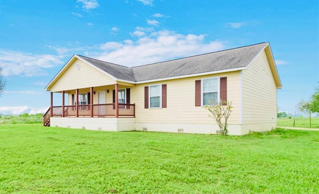 1040 Darst Road, Beasley, TX 77417
