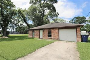 608 Alamo, West Columbia, TX, 77486