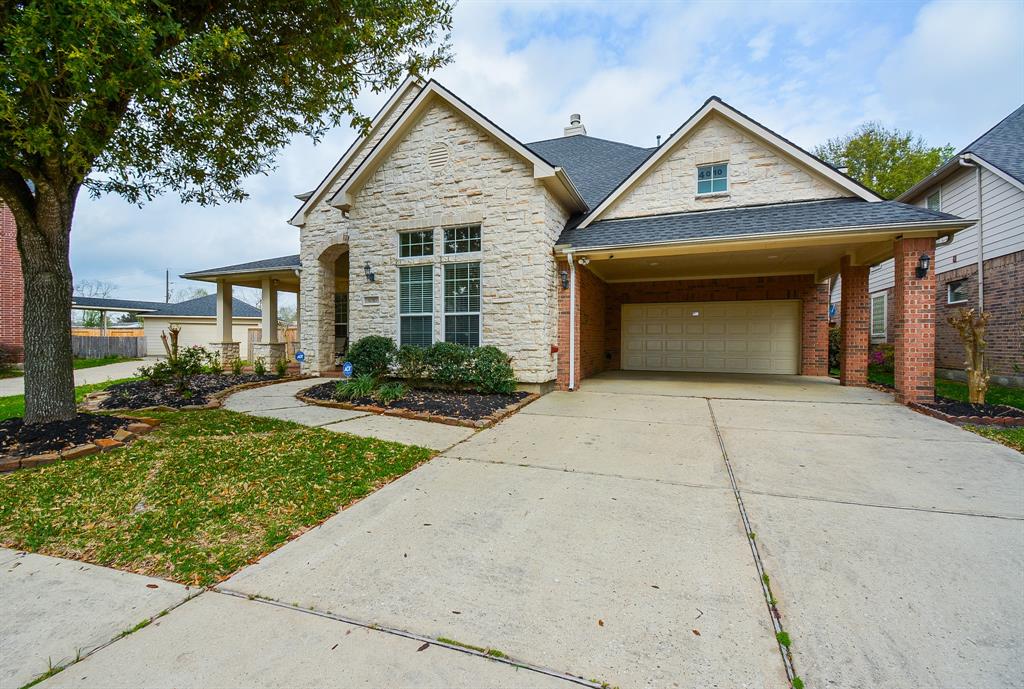 4010 Country Green Drive, Spring, TX 77388