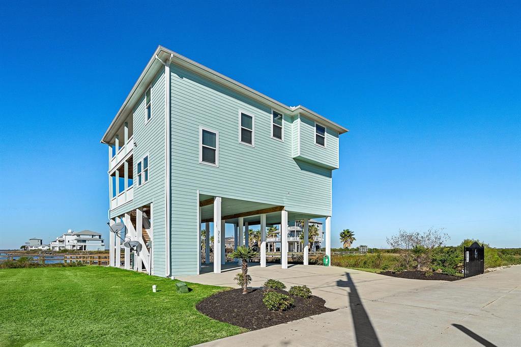 3110 Road Less Traveled, Galveston Photo