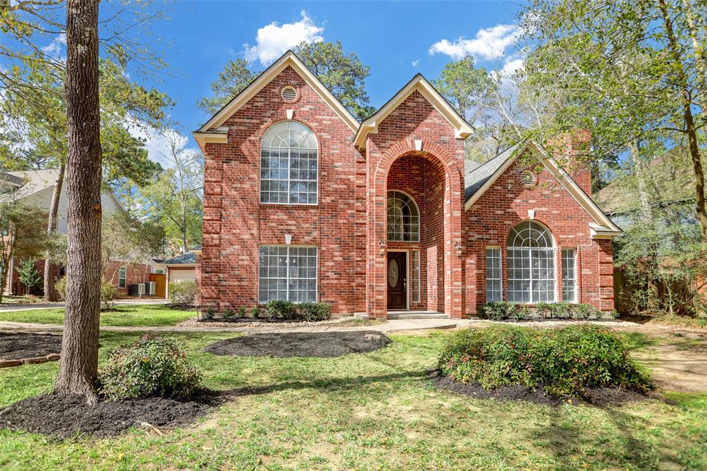 15 Crescent View Court, The Woodlands, TX 77381