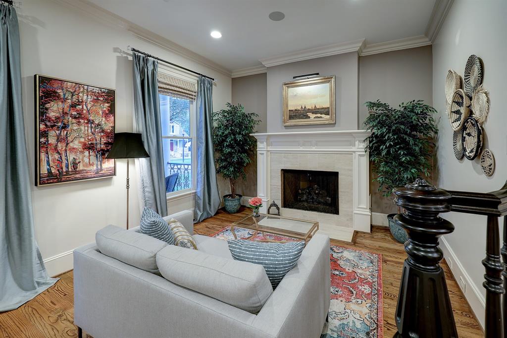 1424 Harvard St, Houston, TX 77008 - HAR.com