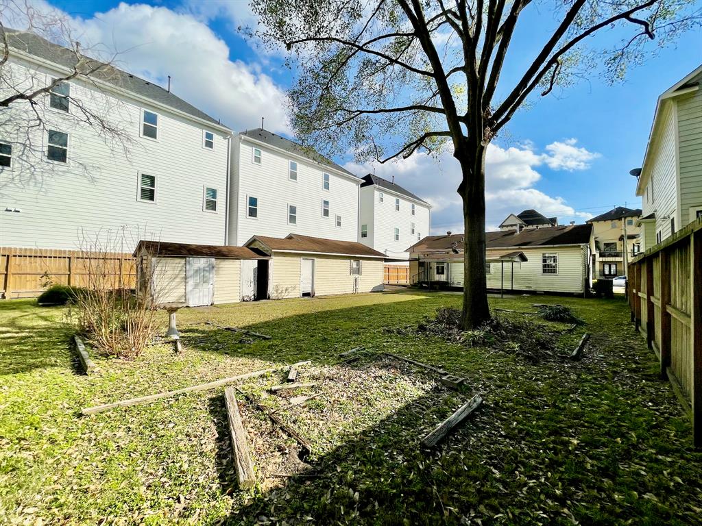 1507 W 23rd Street, Houston, TX 77008