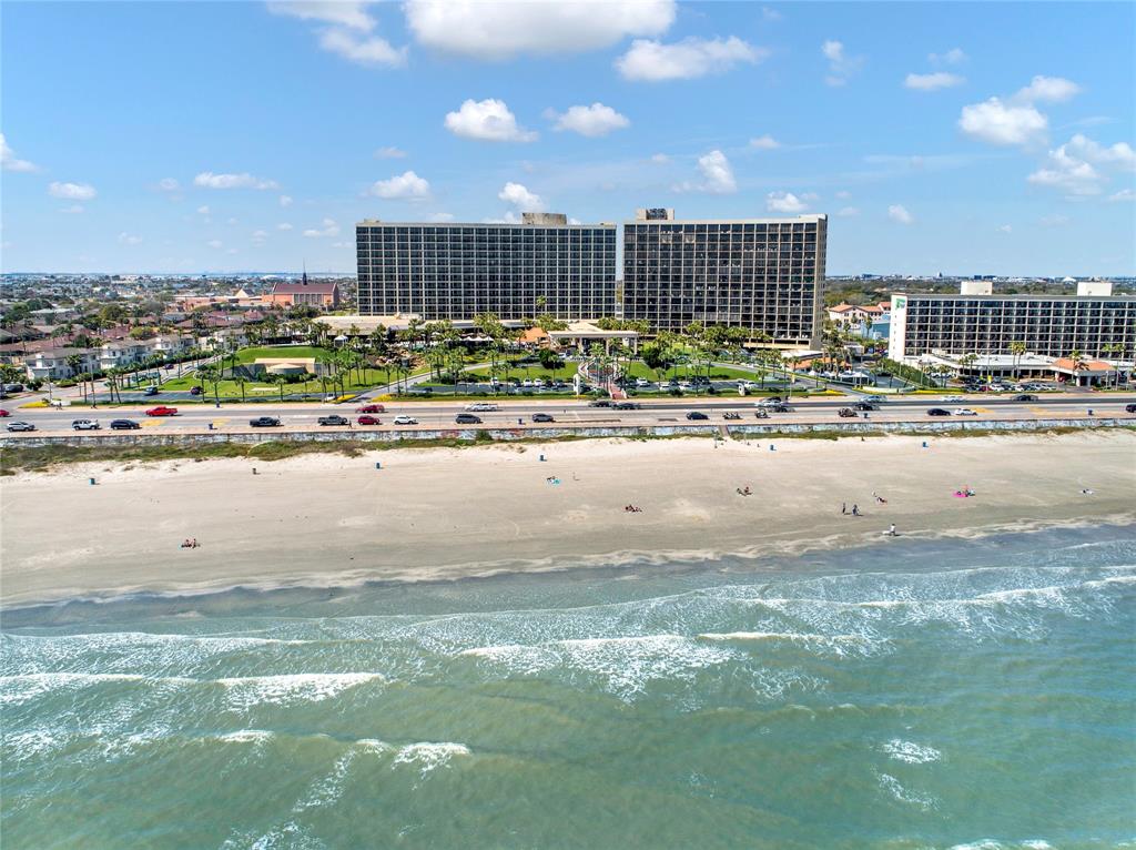 5220 Seawall Boulevard, Galveston Photo