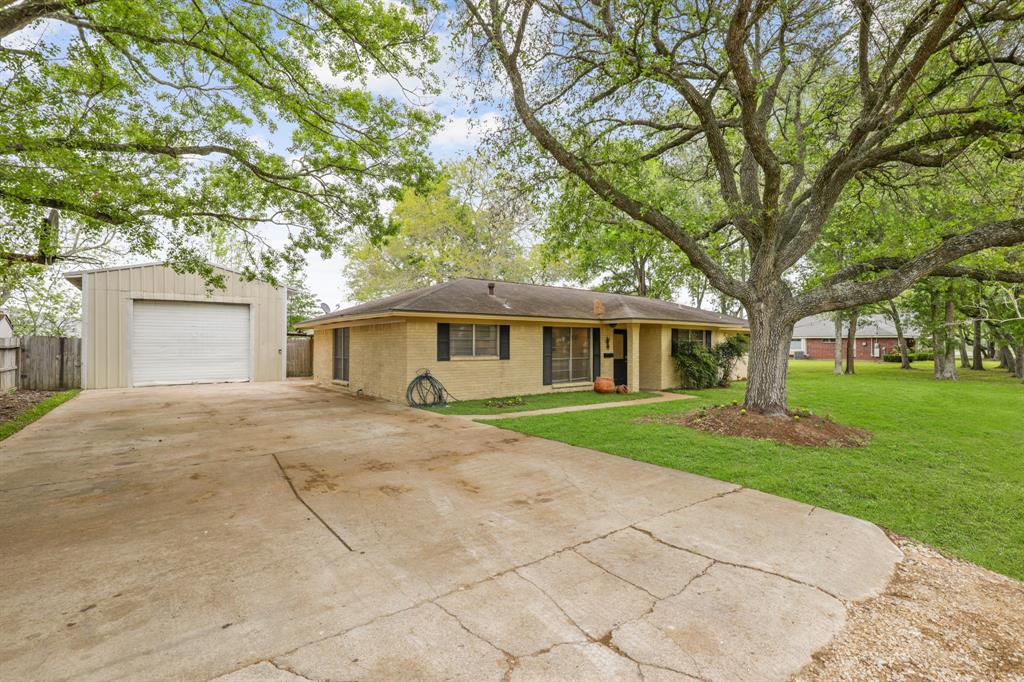 9541  Church Street Needville Texas 77461, 30