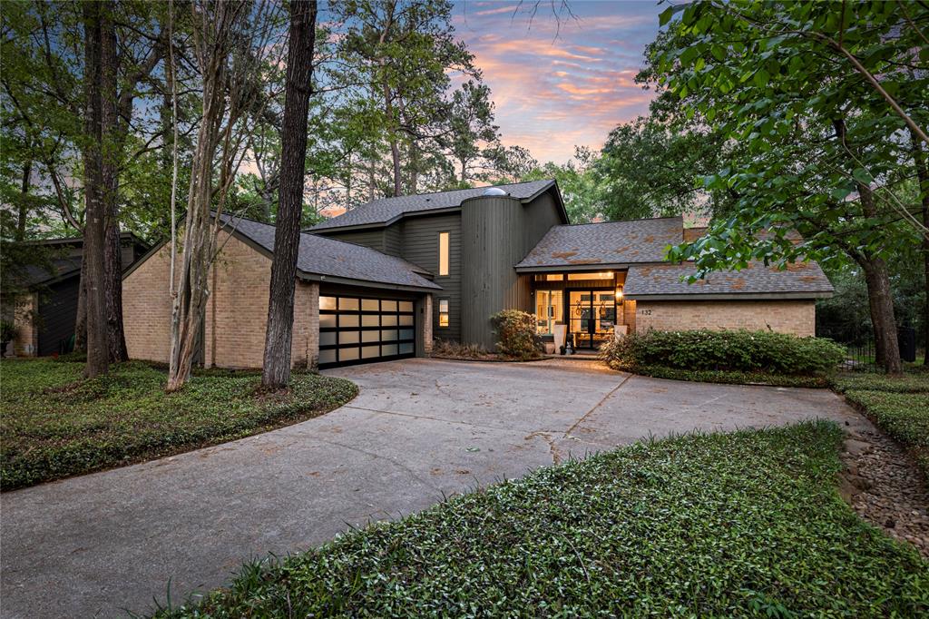 132 S Timber Top Drive, The Woodlands, TX 77380