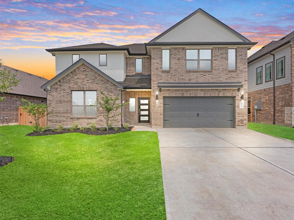 813  Kingwood Drive League City Texas 77573, League City
