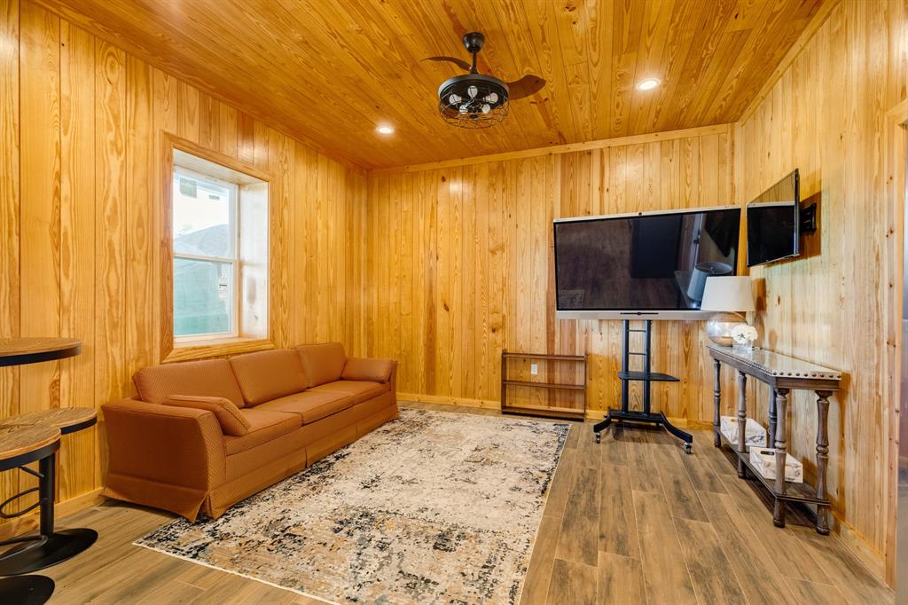 1718 Lundy Lane Lane, Friendswood, TX 77546