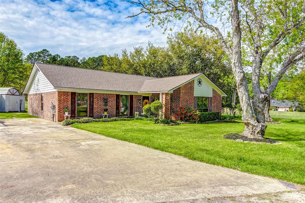 21  Meadow Wood  Trinity Texas 75862, Trinity