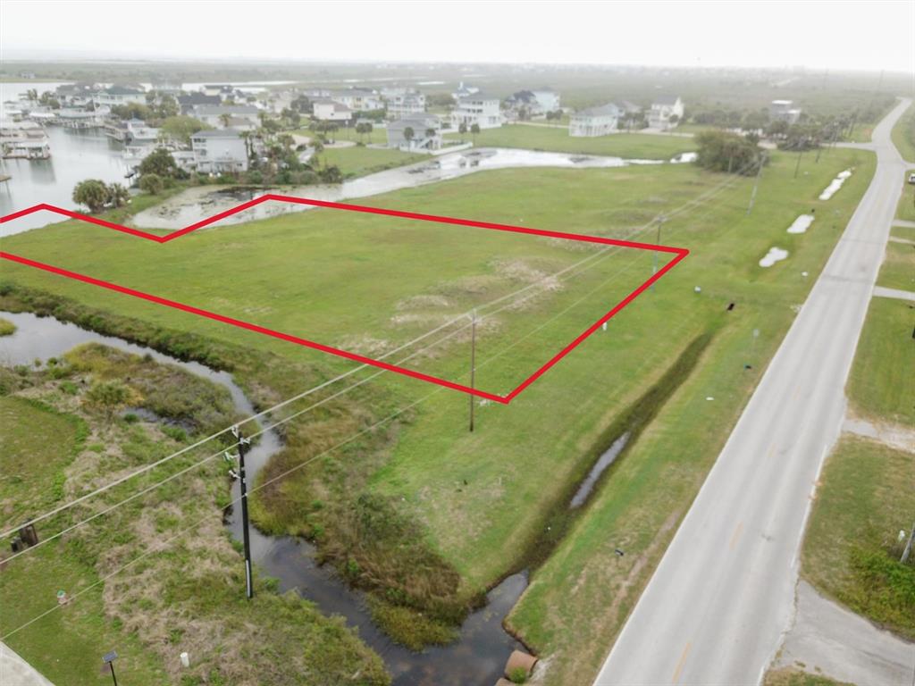 W part of lot 1  Stewart Road Galveston Texas 77554, 33