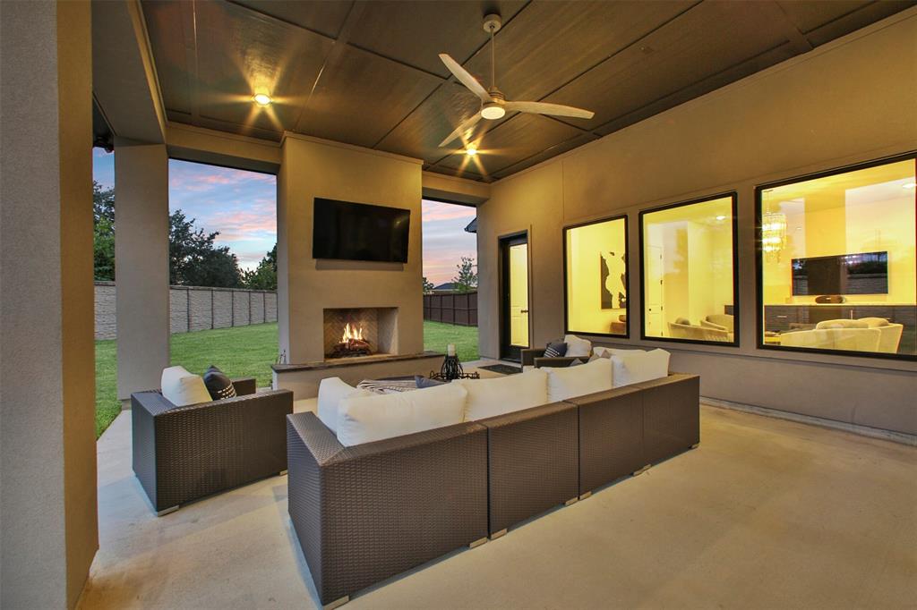 2103 Legends Way, Katy, TX 77493