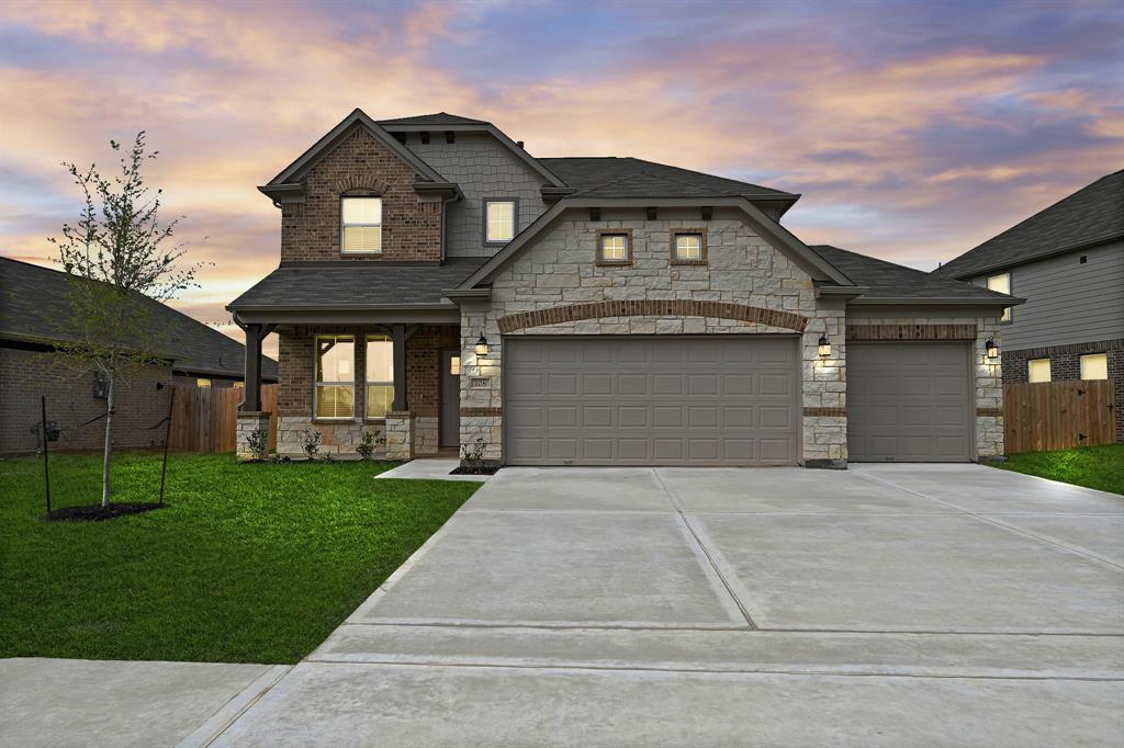 108  Shining Point Drive Waller Texas 77484, Waller