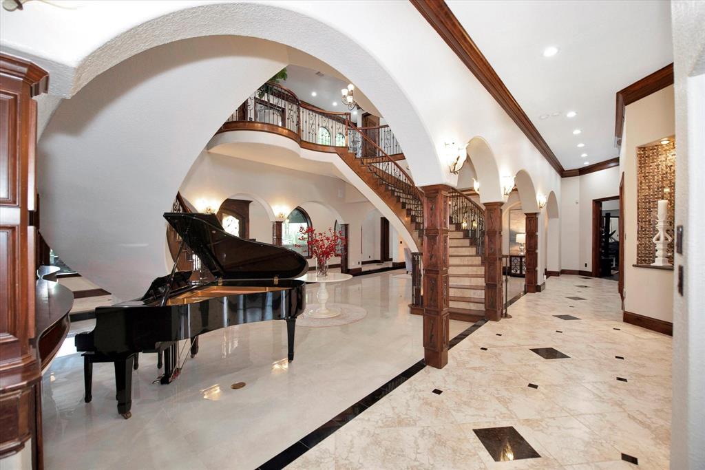 28202 E Benders Landing Boulevard, Spring, TX 77386