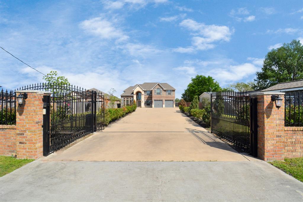 19814  Roberts Road Hockley Texas 77447, 35