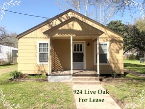 924 Live Oak, Columbus, TX, 78934