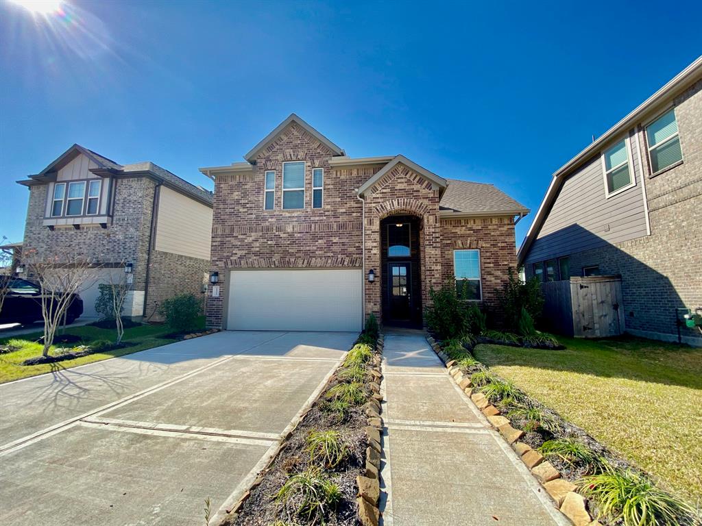 Sold 2511 Amethyst Isle Lane, Missouri City, TX 77459 4 Beds / 3