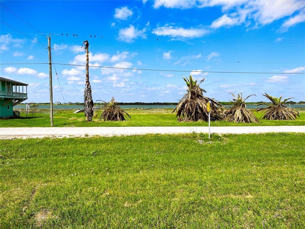 00  West Bayshore  Palacios Texas 77465, Palacios