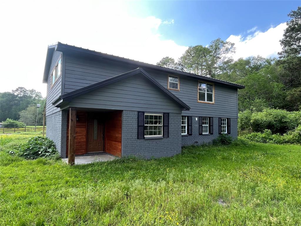 28764  FM 2090 Road Splendora Texas 77372, Splendora