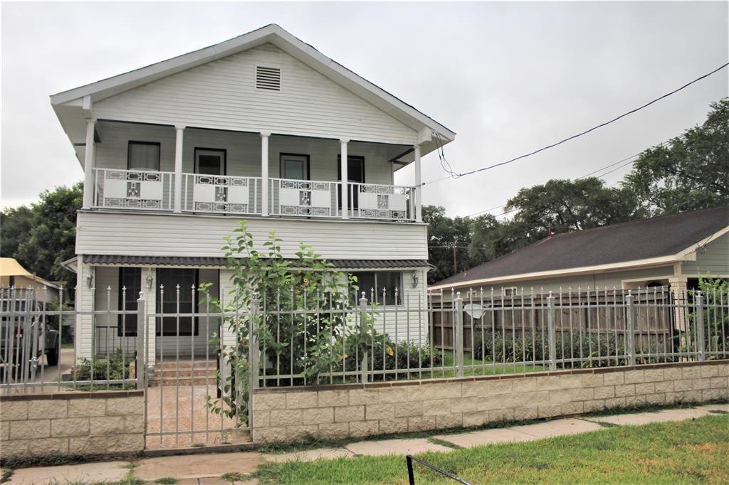 7017  Sherman Street Houston Texas 77011, 4