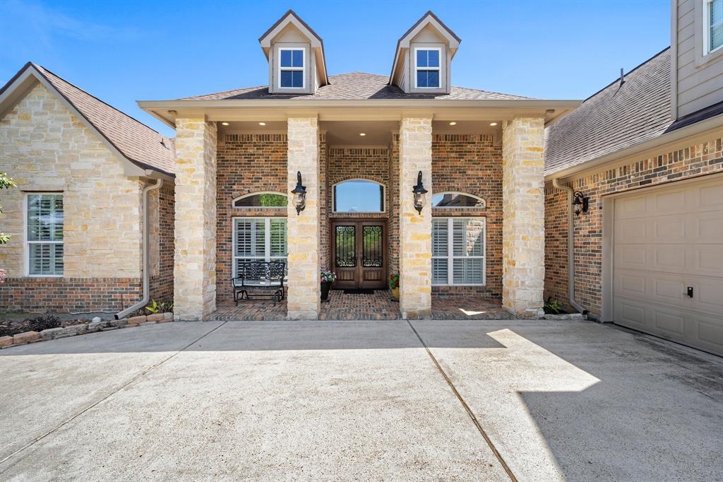 12722 Longmire Way, Conroe, TX 77304