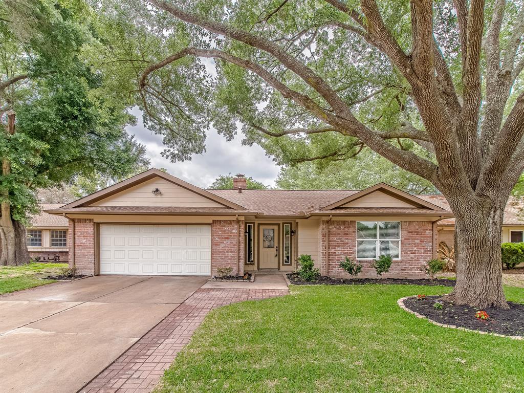 For Lease: 15647 Pagehurst Drive, Houston, TX 77084 | 4 Beds / 2 Full Baths  | Houston, TX