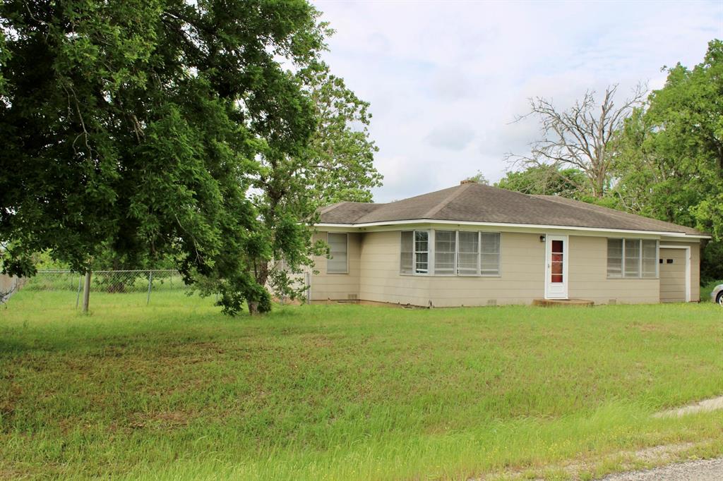 1651 FM 2239