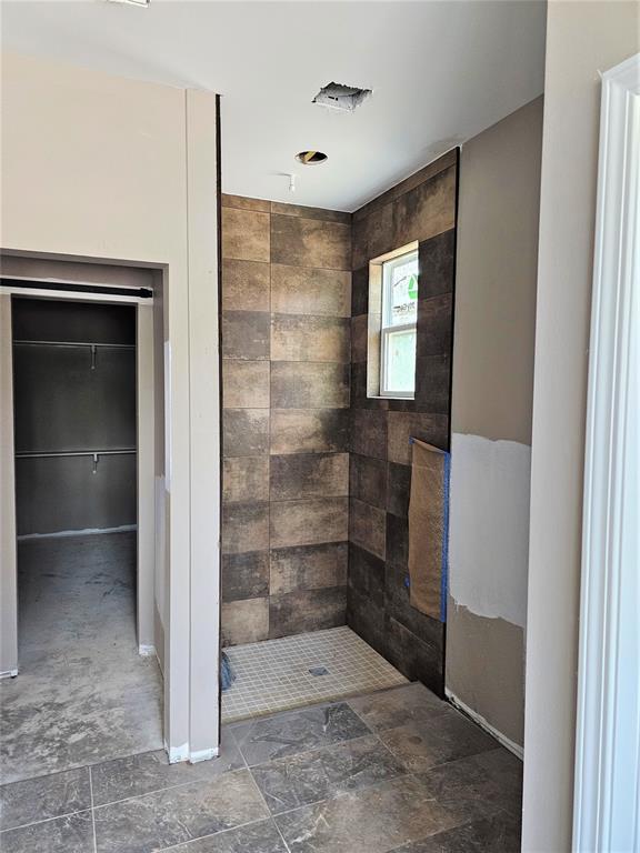 Primary En Suite