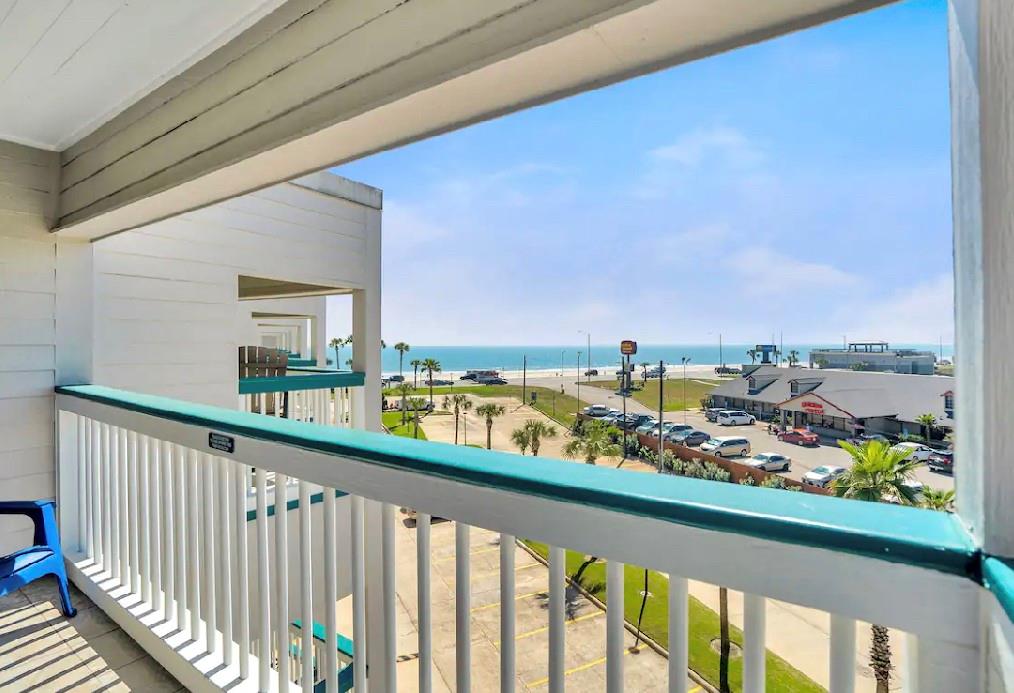 6102 Seawall Boulevard Galveston Texas 77551, Galveston 6102 Seawall Boulevard Galveston Texas 77551, Galveston