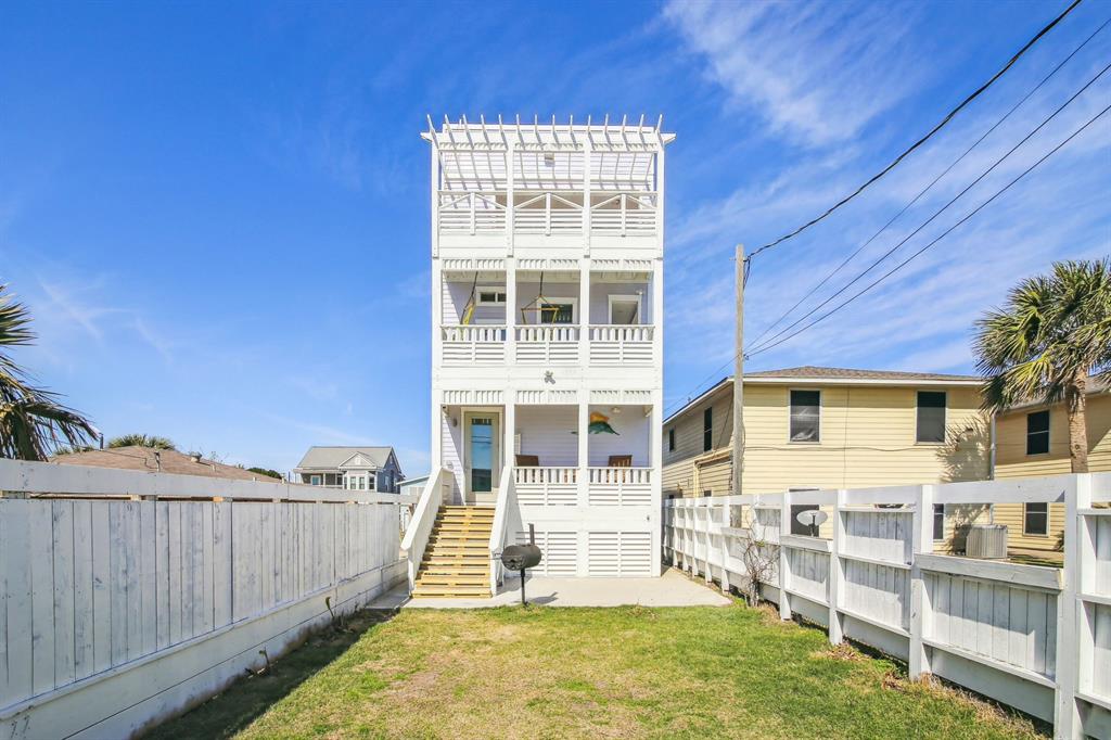 2809 Avenue R, Galveston Photo