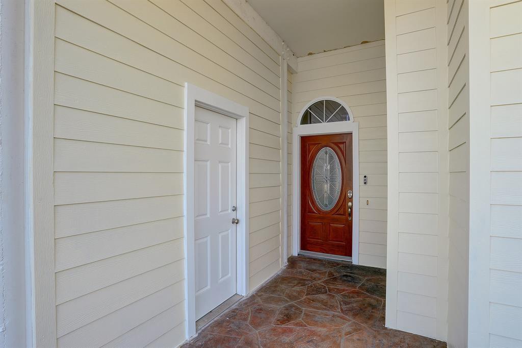 covered front door access