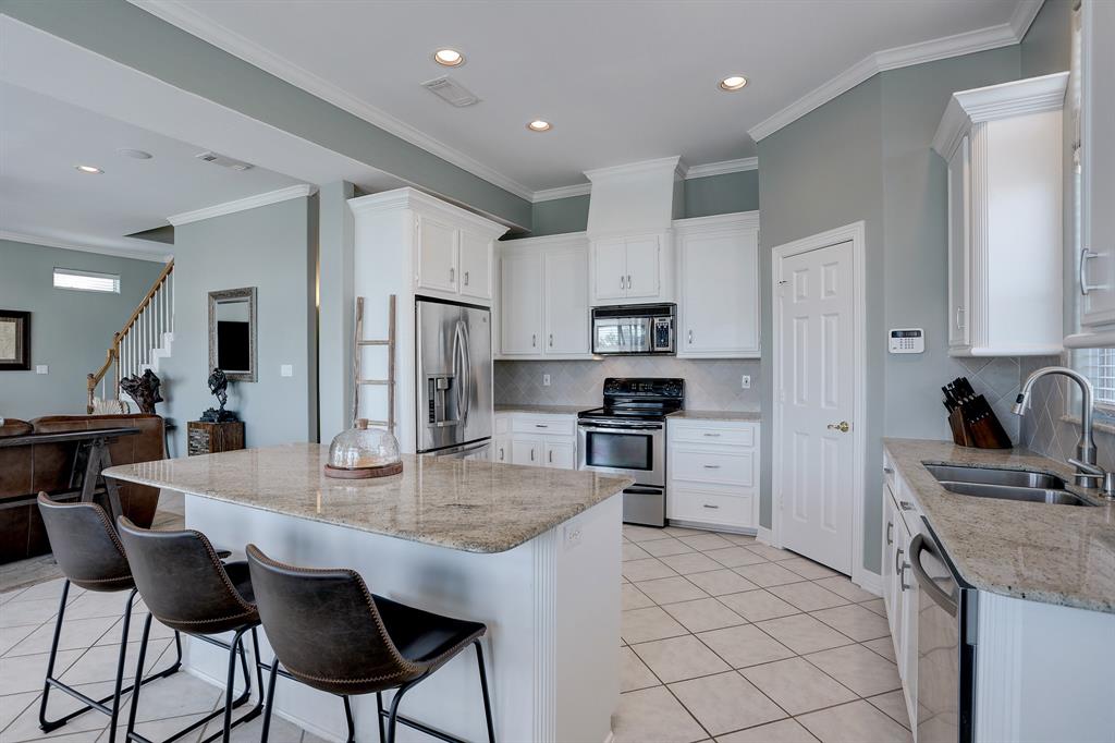 kitchen with island sitting