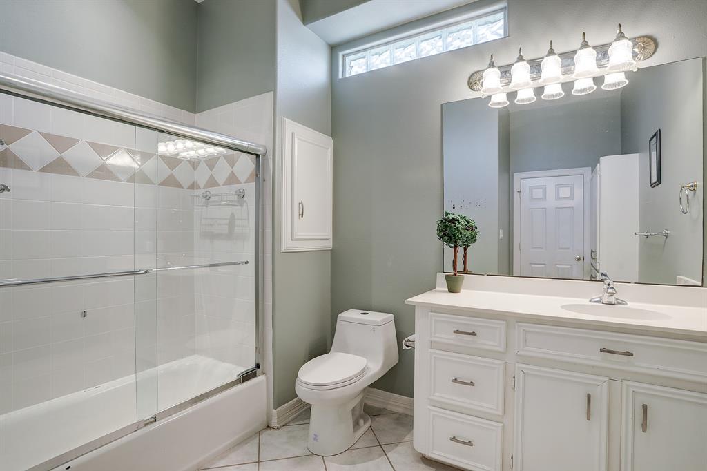 bathroom off the family room and shared by the two bedrooms