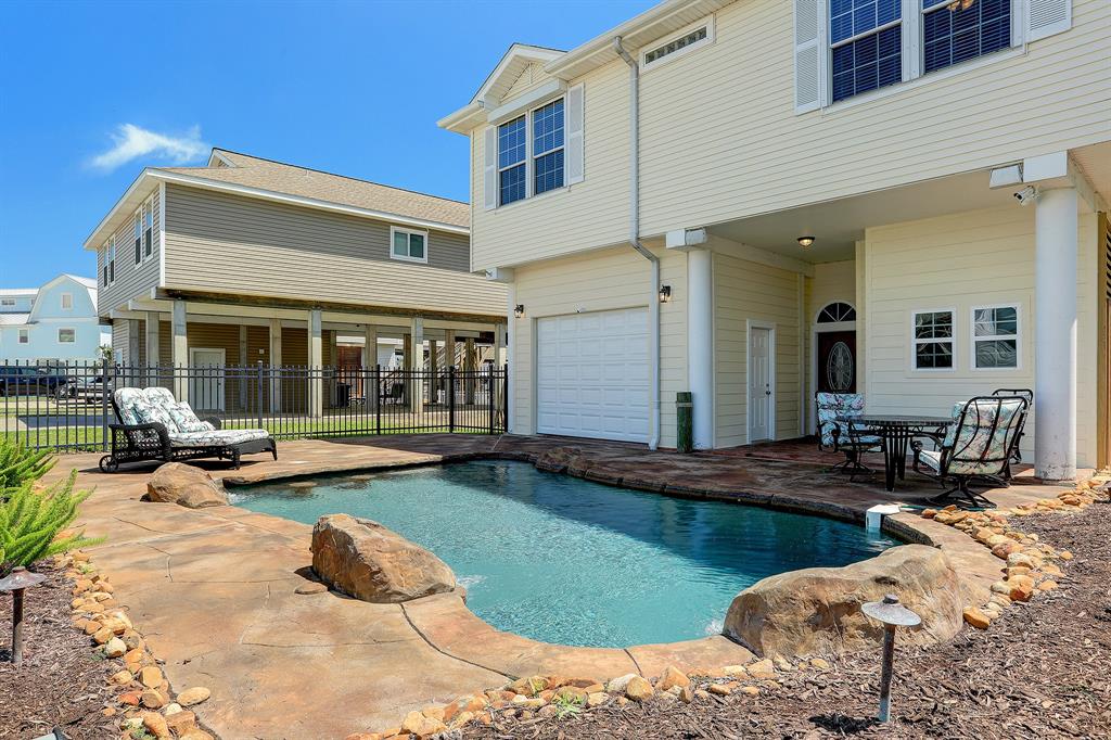 landscape beds have irrigation systems