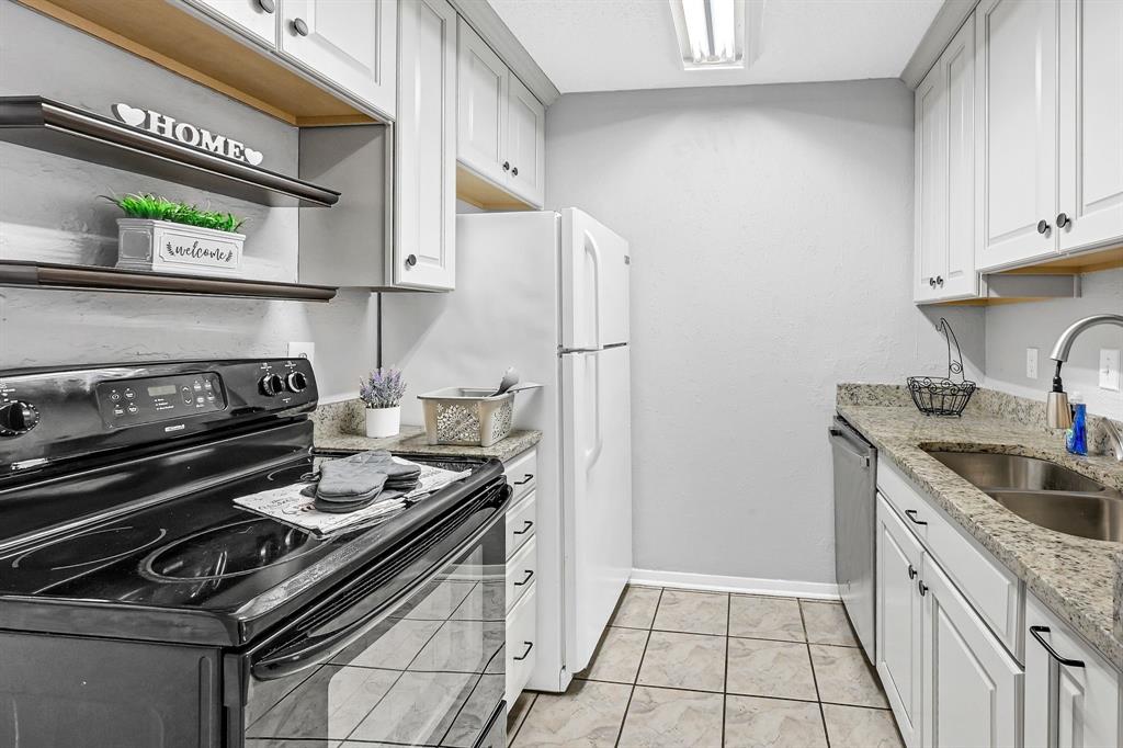 Photo #8: 55992989 Listing 