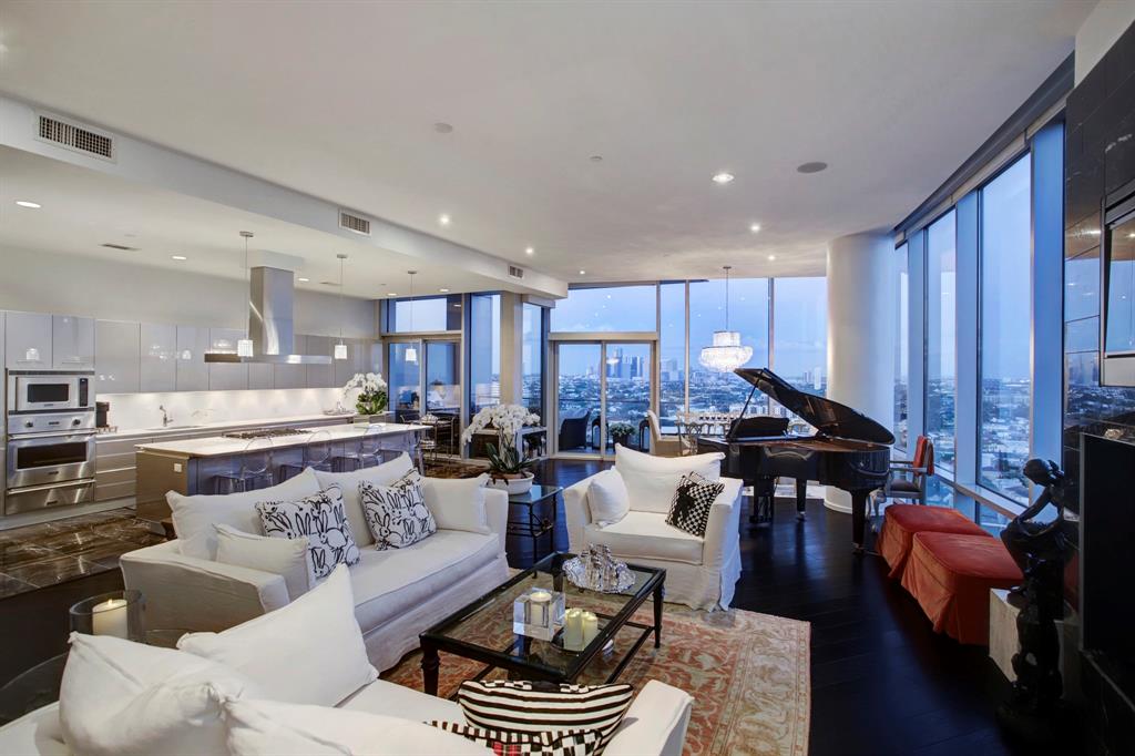 Photo #8: 11986795 Listing 