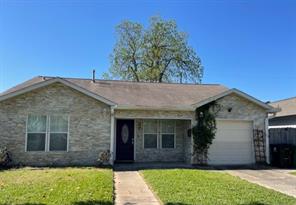 906 Algregg, Houston, TX, 77009