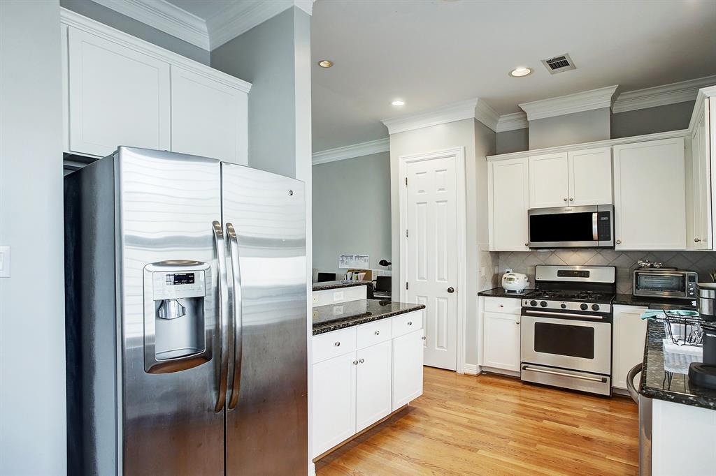 Photo #4: 56278834 Listing 