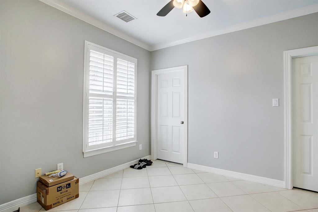 Photo #8: 56278834 Listing 