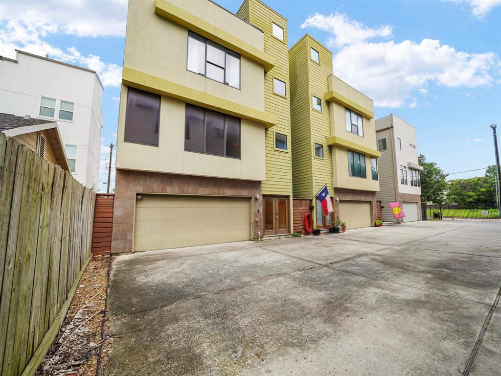 2104  Holman Street Houston Texas 77004, 4
