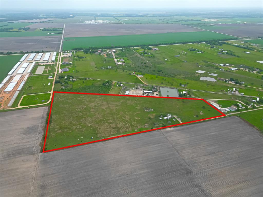 Build your dream home/ranch close to Houston. 26+ acres ready for development, it includes the easement access road. There are 4 tax records sold as one. Seller would be open to split, but price per acreage would be higher. Horses on property, Mobile homes are not allowed per city of Rosenberg.
Electricity, septic and well on property
